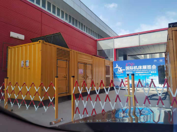 潜江出租发电机-柴油发电机和汽油发电机哪个更好一些？