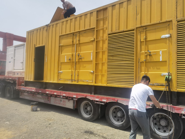潜江除了负载情况和发动机维护,还有哪些因素会影响 200kw 柴油发电机的油耗?