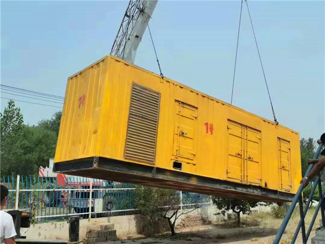 潜江300KW柴油发电机组油耗是多少?