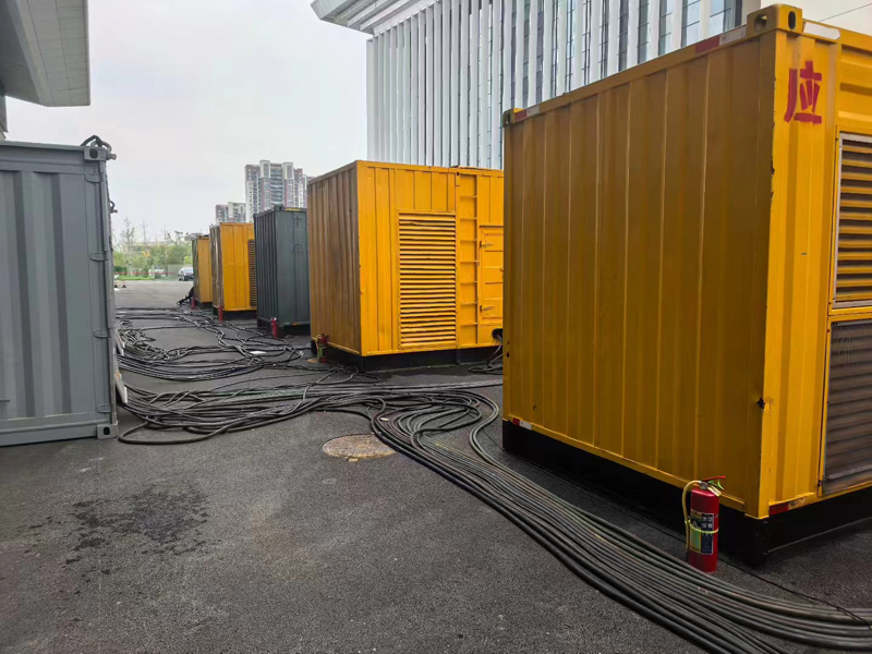 潜江不同季节柴油发电机组保养有哪些注意事项？